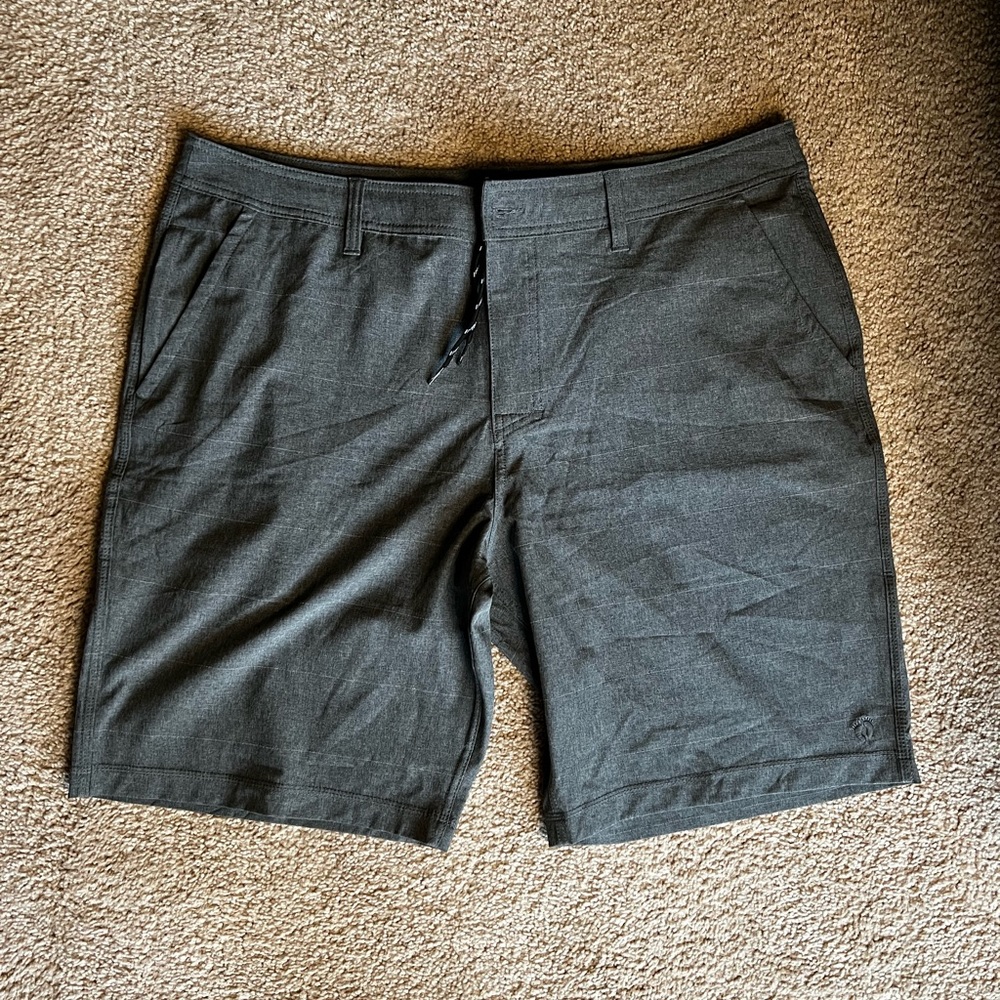 Hang Ten Men’s Hybrid Short with Stripes